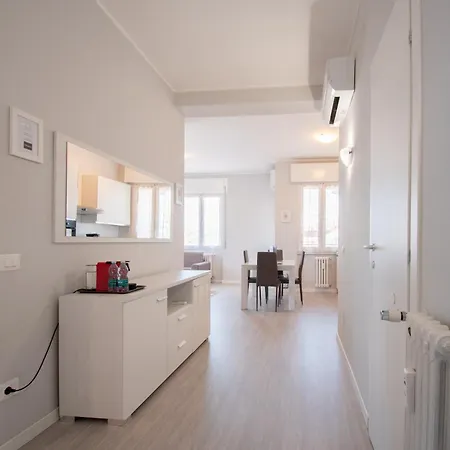 Apartment Trilocale Stazione - F&l *