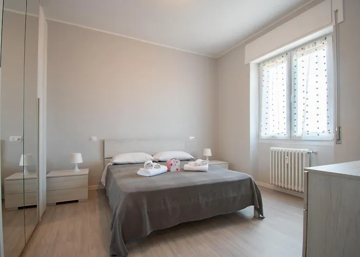 Trilocale Piazza Della Repubblica - F&l Lejlighed Brescia