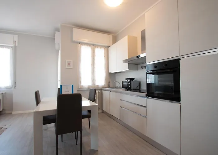 Lejlighed Trilocale Piazza Della Repubblica - F&l Brescia